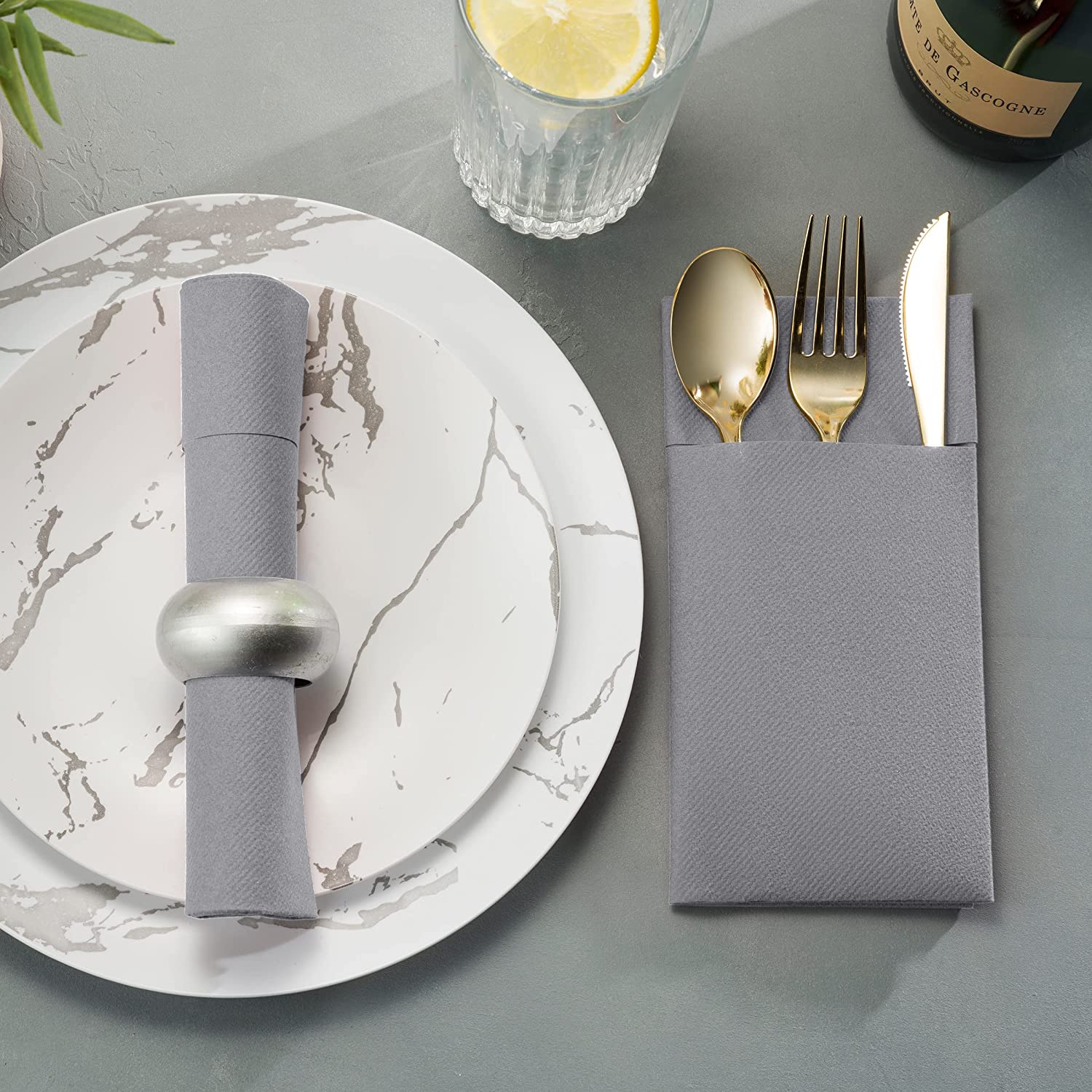 Disposable Linen-Feel Dinner Napkins with Built-in Flatware Pocket